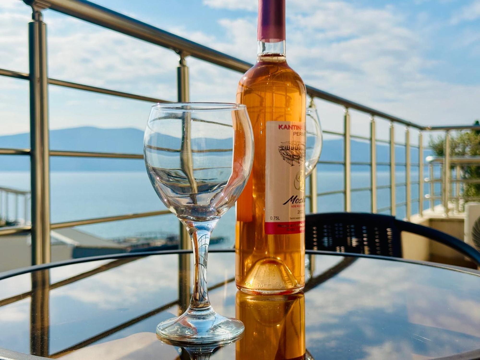 Jico Travel - Astera Apartments Vlorë Quarto foto